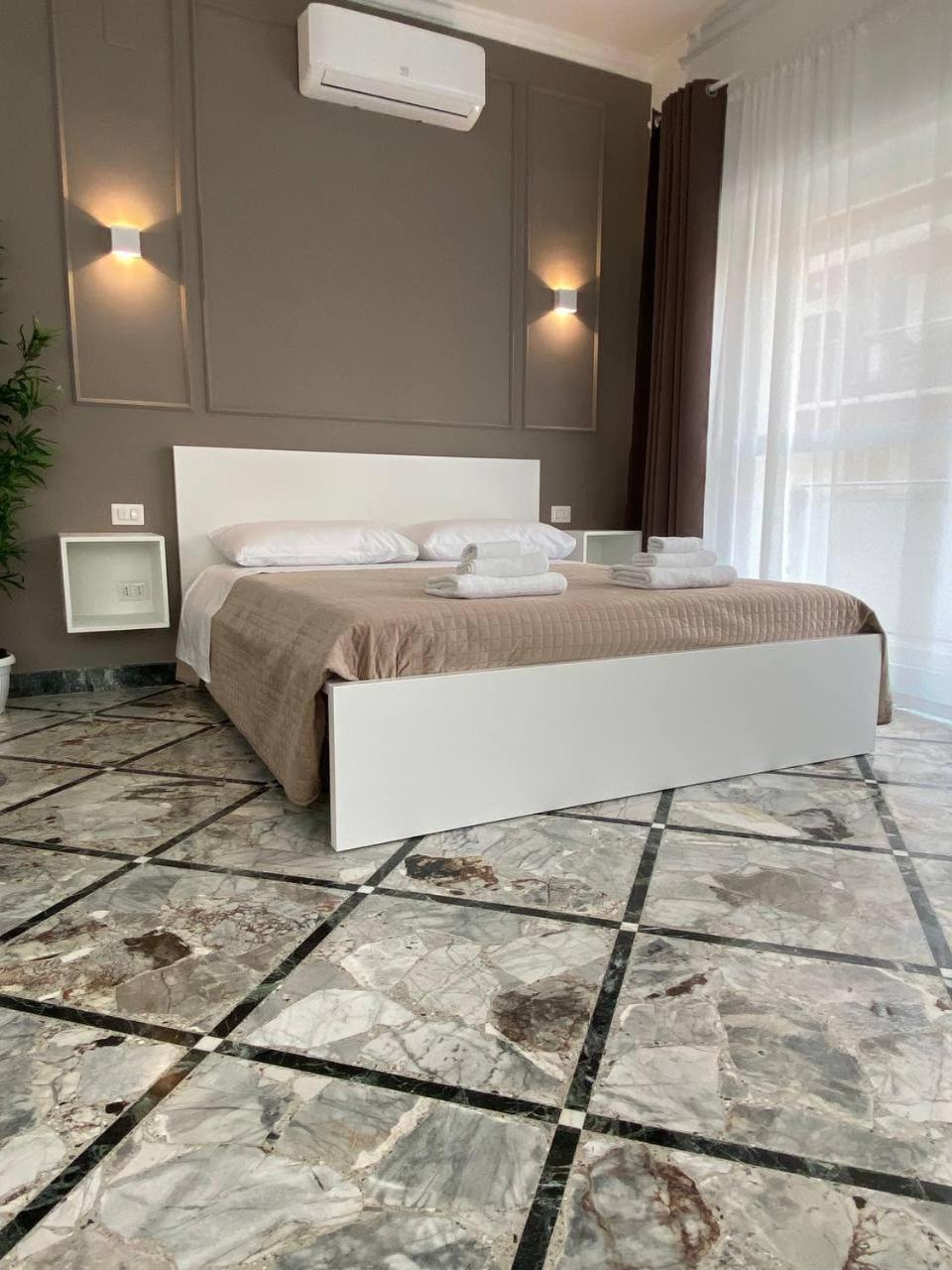 Quintino Sella Suites Барі Екстер'єр фото